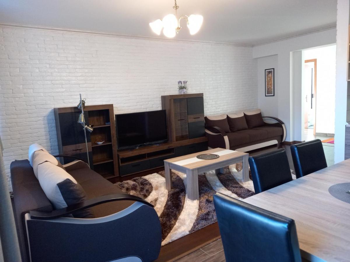Thermal Apartman Hajdúszoboszló المظهر الخارجي الصورة