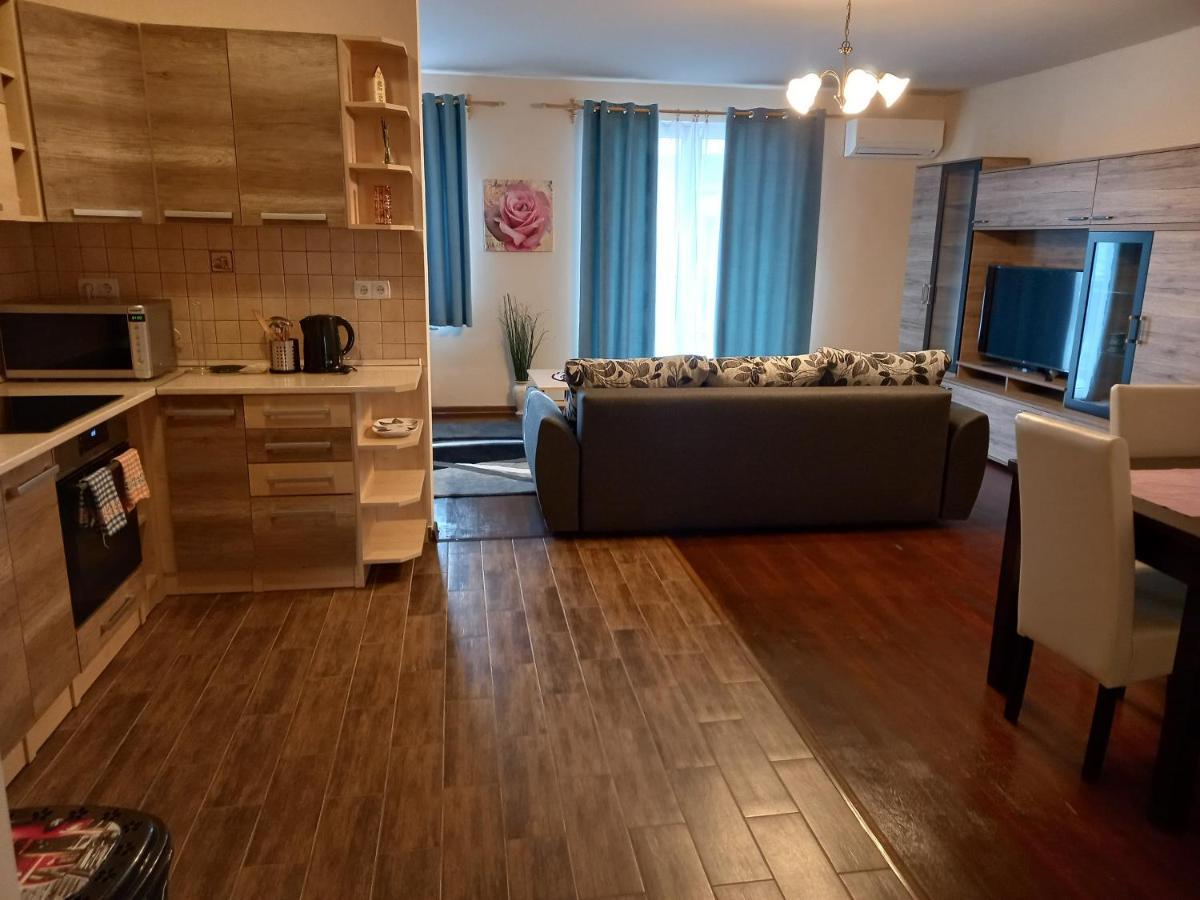 Thermal Apartman Hajdúszoboszló المظهر الخارجي الصورة