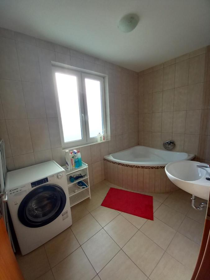 Thermal Apartman Hajdúszoboszló المظهر الخارجي الصورة