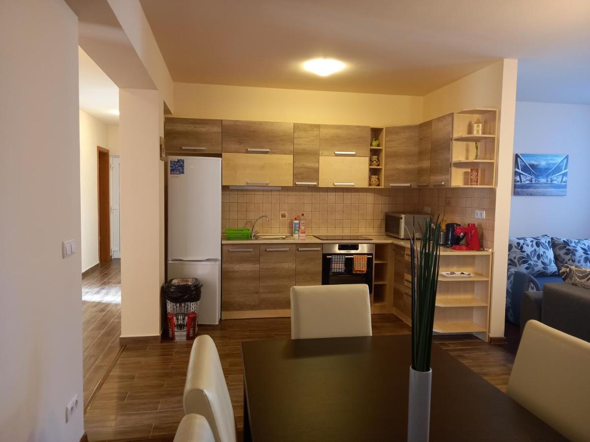 Thermal Apartman Hajdúszoboszló المظهر الخارجي الصورة